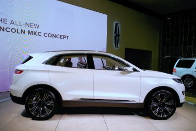 Lincoln MKC Concept (6854)