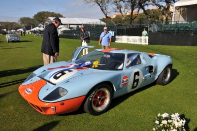 1968 Ford GT40 Mk. I, chassis P/1075, Heacock Classic Insurance Award for the most historically significant Ford GT40 (1468)