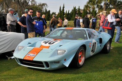 1967 Ford GT40, chassis no. P/1074, bought in 2012 for $11 million, highest price paid for an American car at auction (9590)