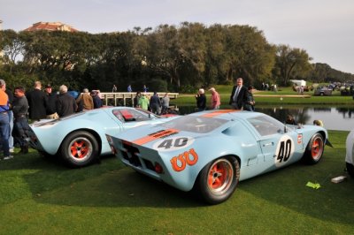 1967 Ford GT40 Mirage M1, left, and 1967 Ford GT40 (9626)