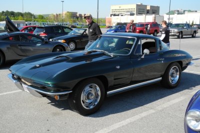 1964 Chevrolet Corvette Sting Ray, with 1967 hood scoop (7405)