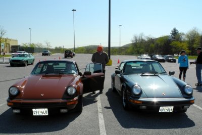 From left, 1977 Porsche 911 Carrera Turbo and 1988 Porsche 911 Carrera (7495)