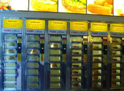 anyone for a vending machine kipburger?