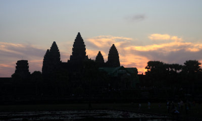 angkor wat sunrise.jpg