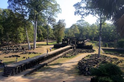entrance of Baphuon.jpg