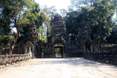 entrance of Preah Khan.jpg