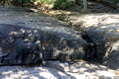Carvings under the water 2.jpg