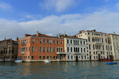 Canal Houses