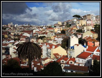 view from Miradouro da Graça