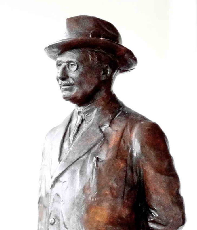 Henri Sarrailh par le sculpteur Gabard
