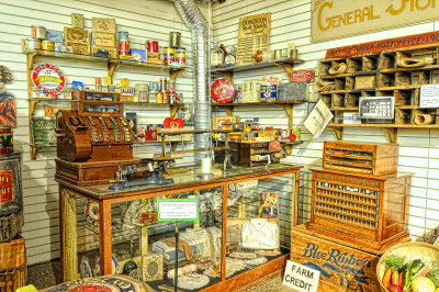 _DSC9165pb.jpg The Upstairs Store