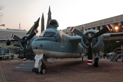 Grumman S-2A Tracker