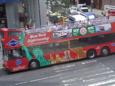 double decker bus tour