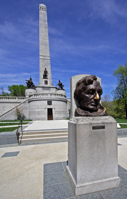 Lincoln Memorial Springfield Trip April 2010 (59).jpg