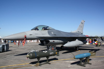 F-16 Fighting Falcon (87-0247)