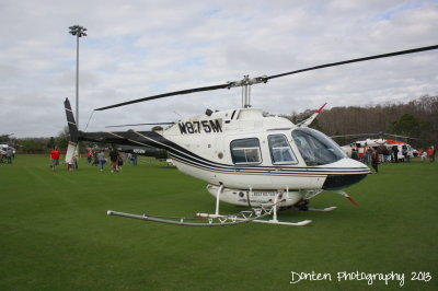 Bell 206 (N875M)