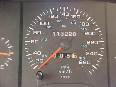 Type U tacho (in km/h & Mileage in km's) 70,352 Miles