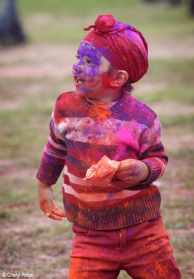 6846-holi-kids.jpg