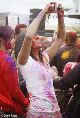 7187-holi-camera.jpg