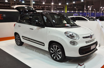 Fiat  500  L  ...