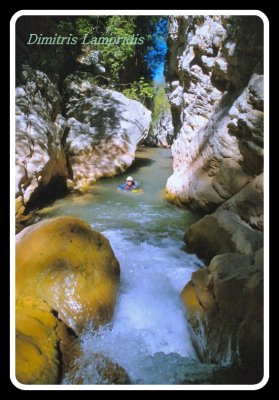 River rafting in the canyon of Neda ...