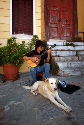 STREET    MUSICIAN   IN   PLAKA ...