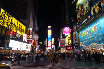 Times Square Ground Level_13.jpg