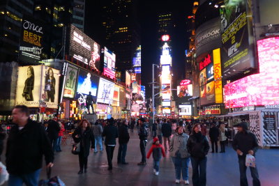 Times Square Ground Level_17.jpg