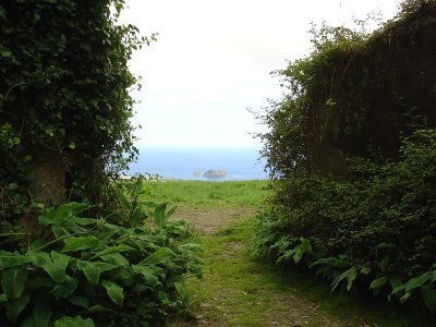 Ilheu de Vila Franca do Campo in the distance