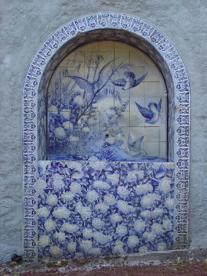 an azulejo at the tea factory
