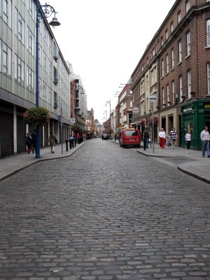 Walk towards Temple Bar