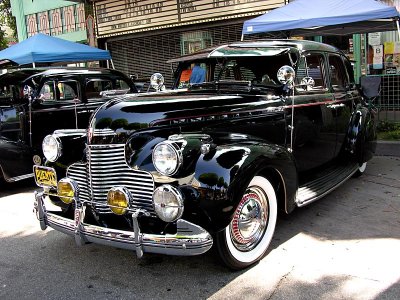 1940 Chevrolet Sedan. Very strong resemblence to Buick's 1940 models.