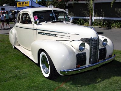 Very Stylish 1940 Oldsmobile Coupe......