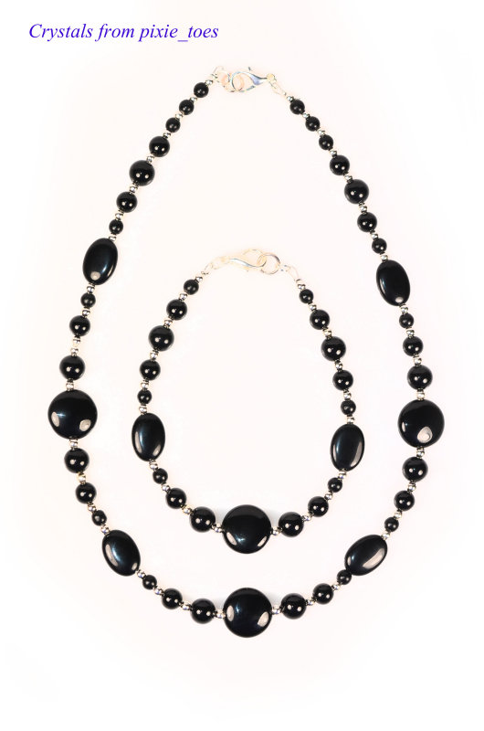 Gorgeous Black Onyx Necklace and Bracelet Set