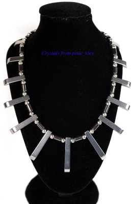 Hematite Gemstone Beaded Necklace - Simple & Graceful Design - Healing