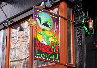 Aliens Eat Free at Siggy's