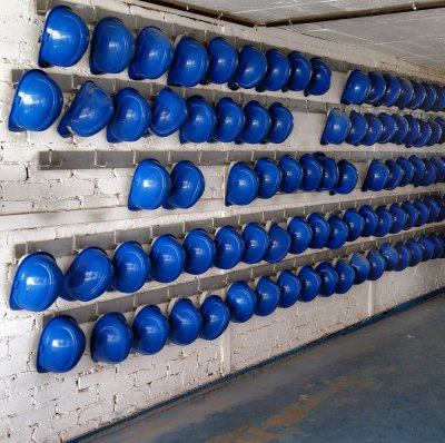 Protective helmets for visitors