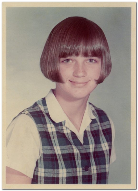8th Grade 1968 At Alexanders.jpg