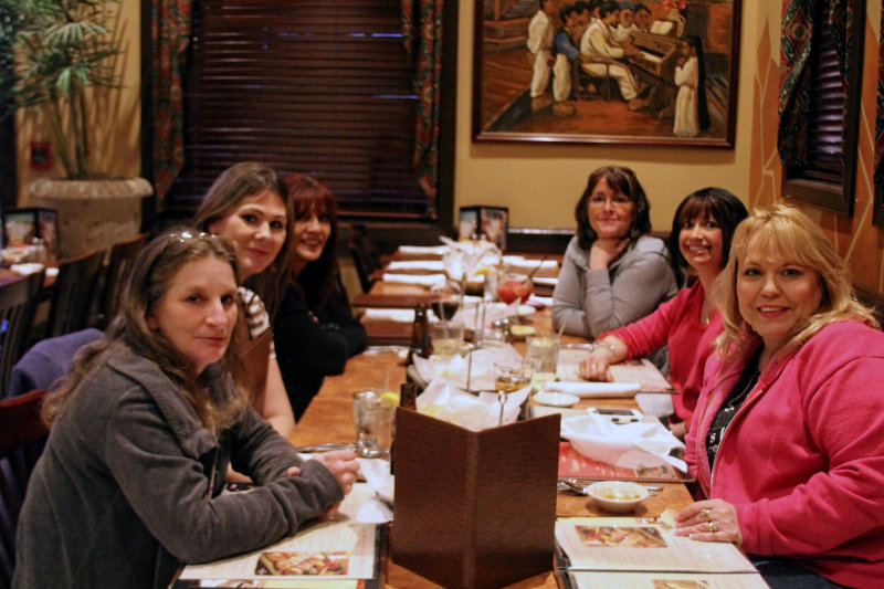 CELEBRATION DINNER FOR KELLYS LAST CHEMO