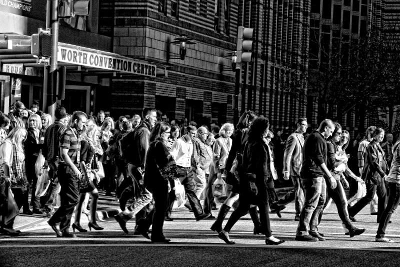 CROSSING