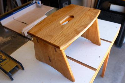 _D2H0004Stool.jpg