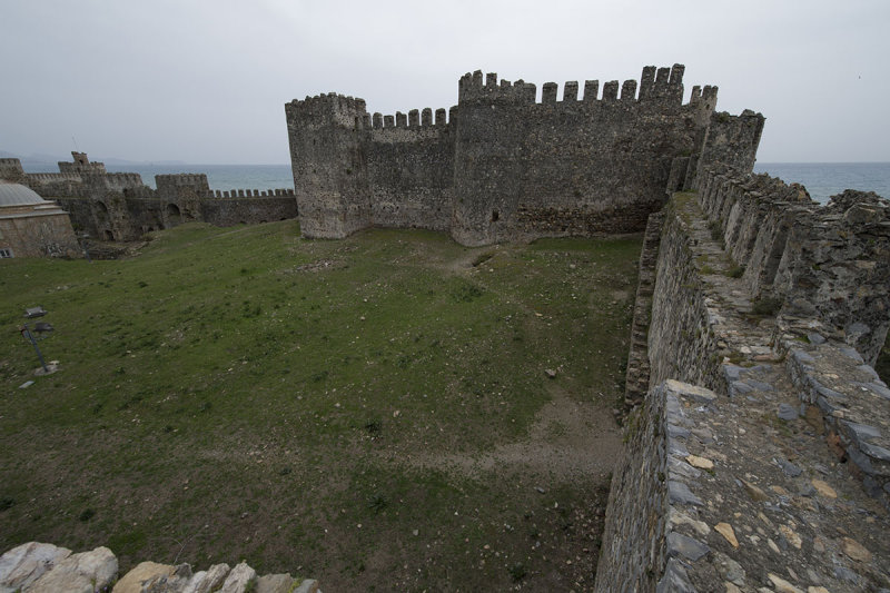 Anamur Castle March 2013 8664.jpg