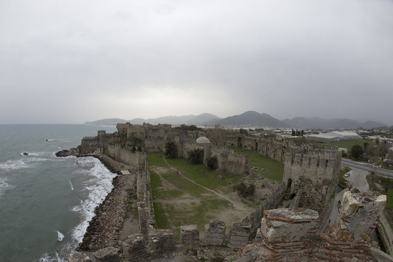 Anamur Castle March 2013 8728.jpg