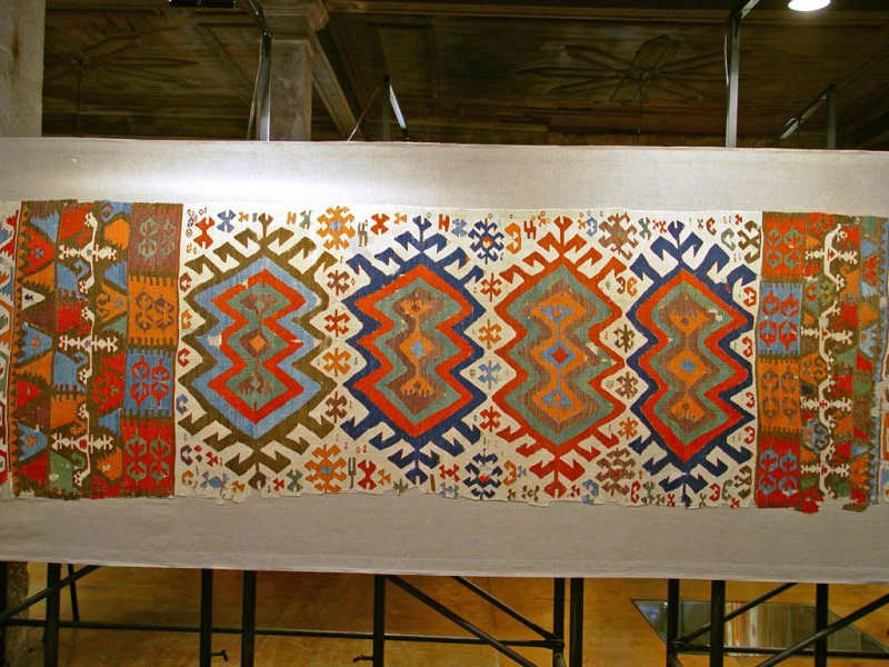 422 Istanbul Kilims.jpg
