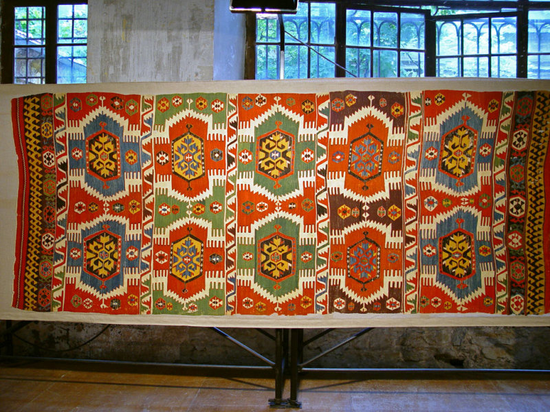 443 Istanbul Kilims.jpg