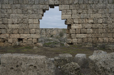 Perge december 2012 6847.jpg