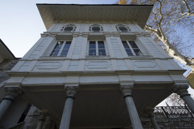 Istanbul Topkapi museum december 2012 6330.jpg