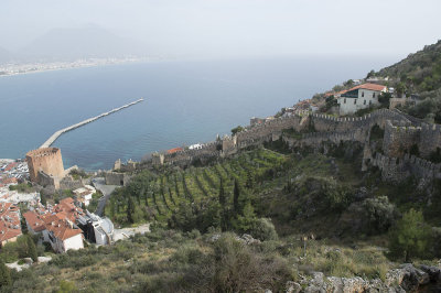 Alanya Castle march 2013 7830.jpg