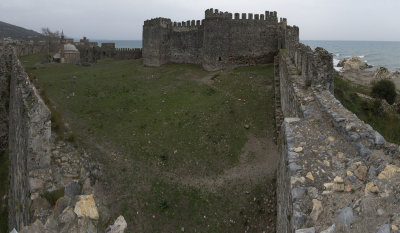 Anamur Castle March 2013 8660 Panorama 1.jpg