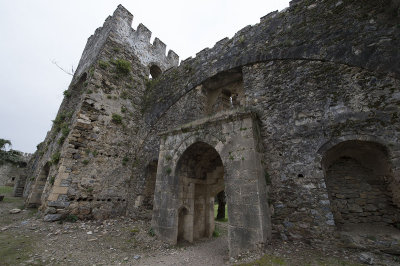 Anamur Castle March 2013 8701.jpg